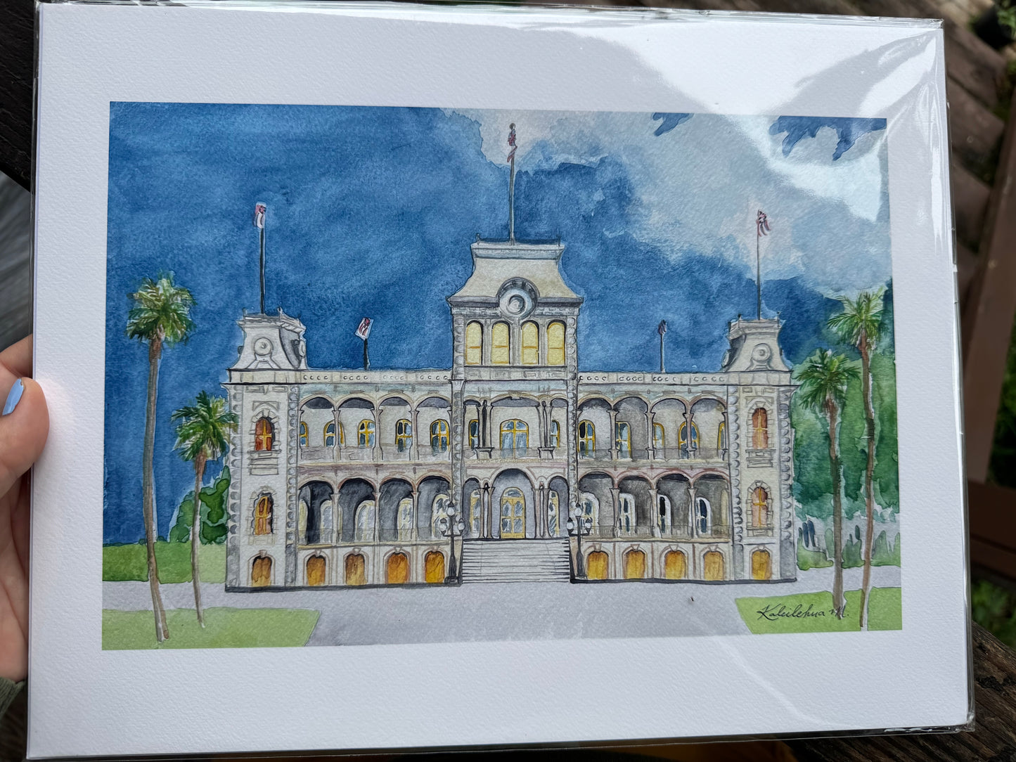 Watercolor painting of iolani palace. 